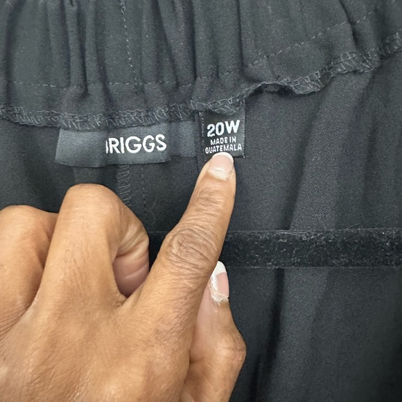 trousers brand Riggs,comfortable pull-on style with an elastic waistband - Picture 7 of 11